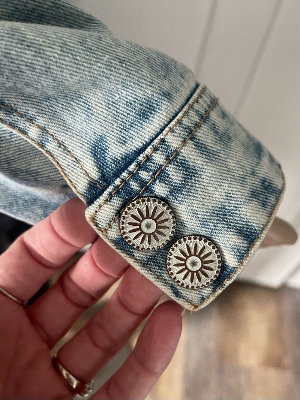 Cream Embroidered Denim Jacket Fits - Picture 4 of 16